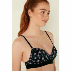 Victoria’s Secret Victoria's Secret Black Lightly Lined Demi Bra -Victoria's Secret Shop unnamed file 4365