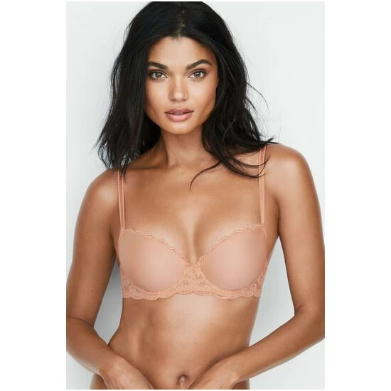 unnamed-file-4514.jpg Victoria’s Secret Victoria's Secret Black Smooth Lace Wing Lightly Lined Demi Bra -Victoria's Secret Shop unnamed file 4514