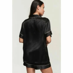 Victoria’s Secret Victoria's Secret Logo Short Pyjamas -Victoria's Secret Shop unnamed file 5028