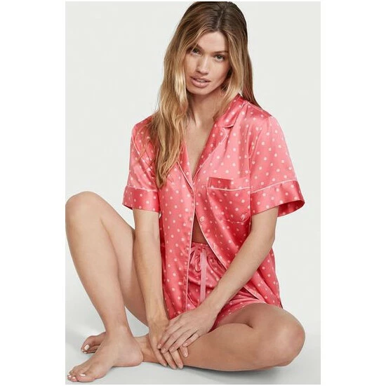 unnamed-file-5089.jpg Victoria’s Secret Victoria's Secret Satin Short Pyjamas -Victoria's Secret Shop unnamed file 5089